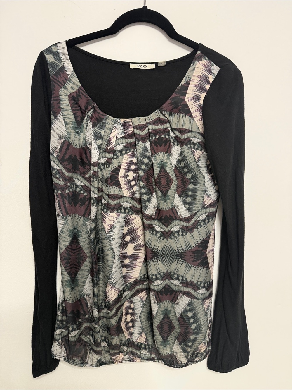 Mexx Black Sleeve Long Sleeve Top with Olive and Plum Geometric Print